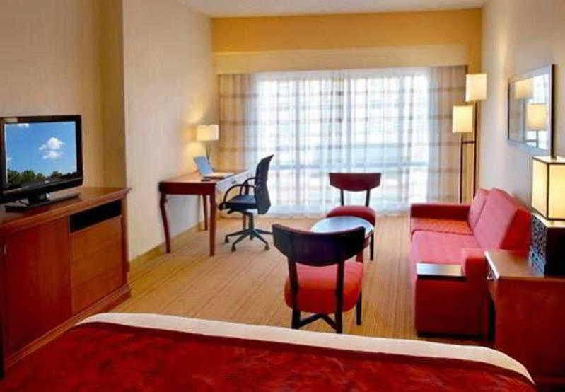 Courtyard By Marriott Newark Elizabeth Otel Dış mekan fotoğraf